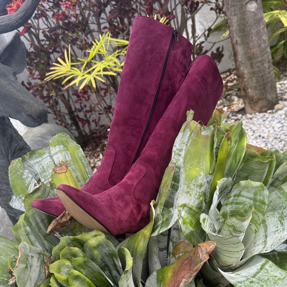 Hand made Girotti  Burgundy Heeled Boots